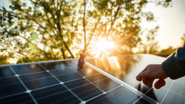 Guide complet pour tirer profit de la prime solaire en 2026